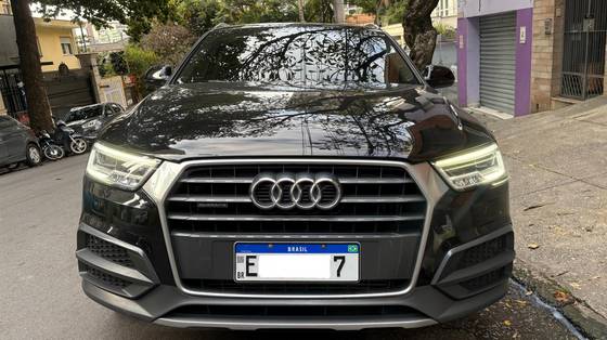 AUDI Q3 2.0 TFSI AMBITION QUATTRO 4P GASOLINA S TRONIC